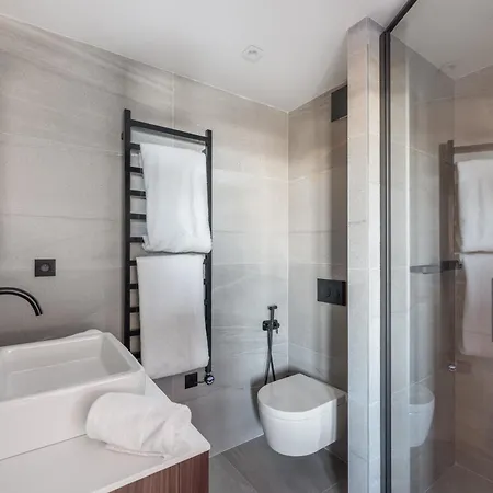 Neuf Skis Aux Pieds Avec Acces Piscine Et A 1850 - Fr-1-564-103 Apartment Courchevel